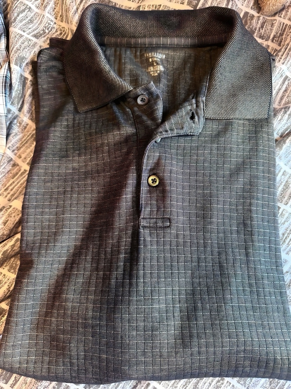 Van Heusen Men's Textured Charcoal Polo